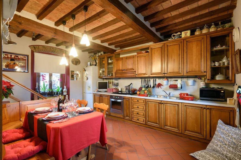 Villa "Corte De' Baldi" Ortignano Raggiolo Buitenkant foto