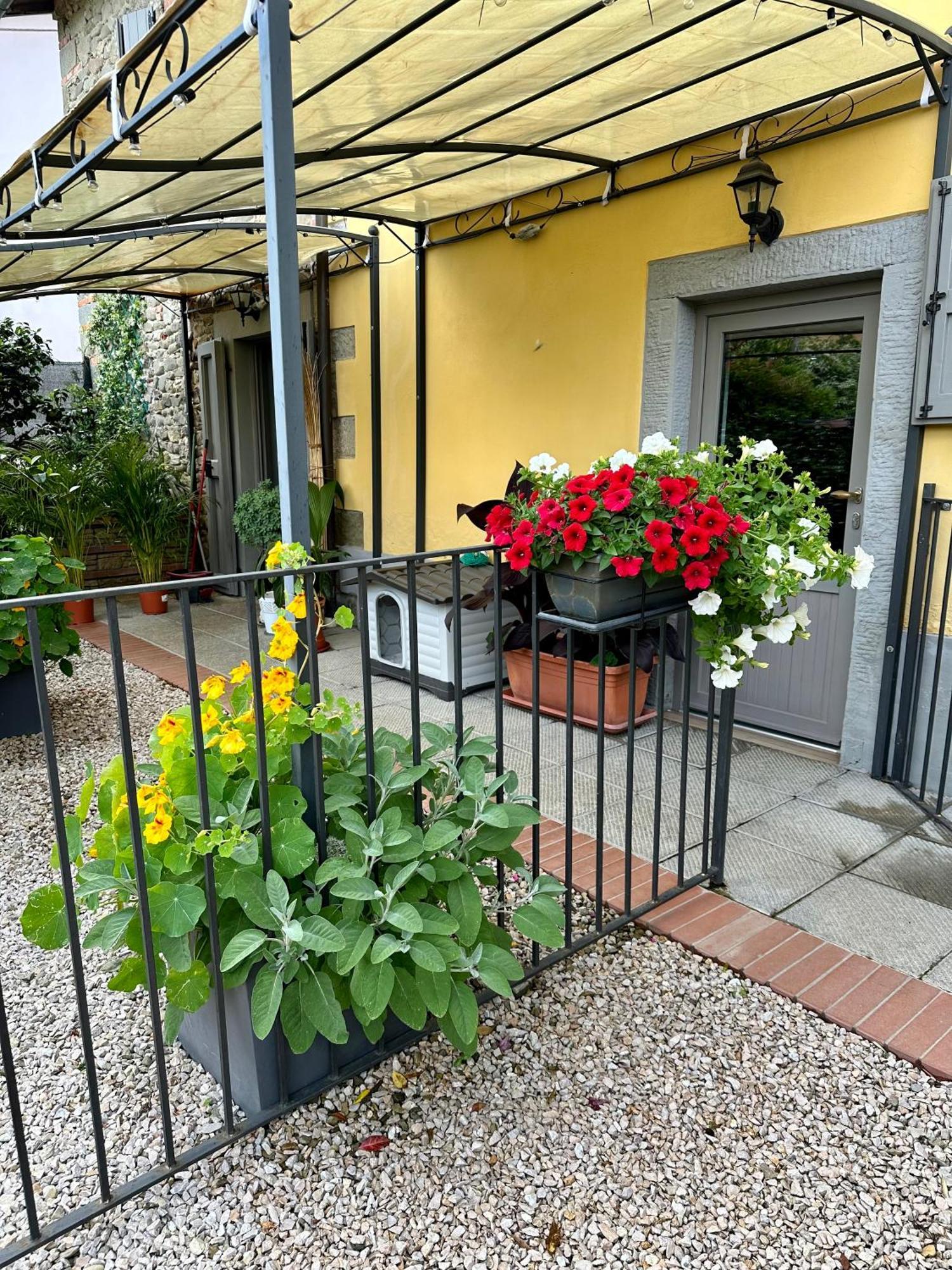 Villa "Corte De' Baldi" Ortignano Raggiolo Buitenkant foto