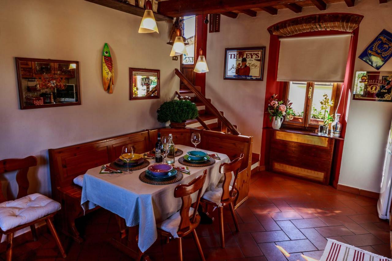 Villa "Corte De' Baldi" Ortignano Raggiolo Buitenkant foto