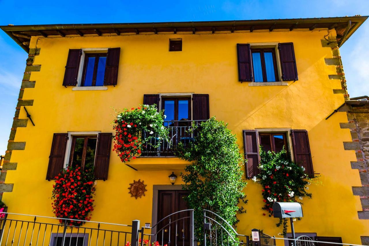 Villa "Corte De' Baldi" Ortignano Raggiolo Buitenkant foto